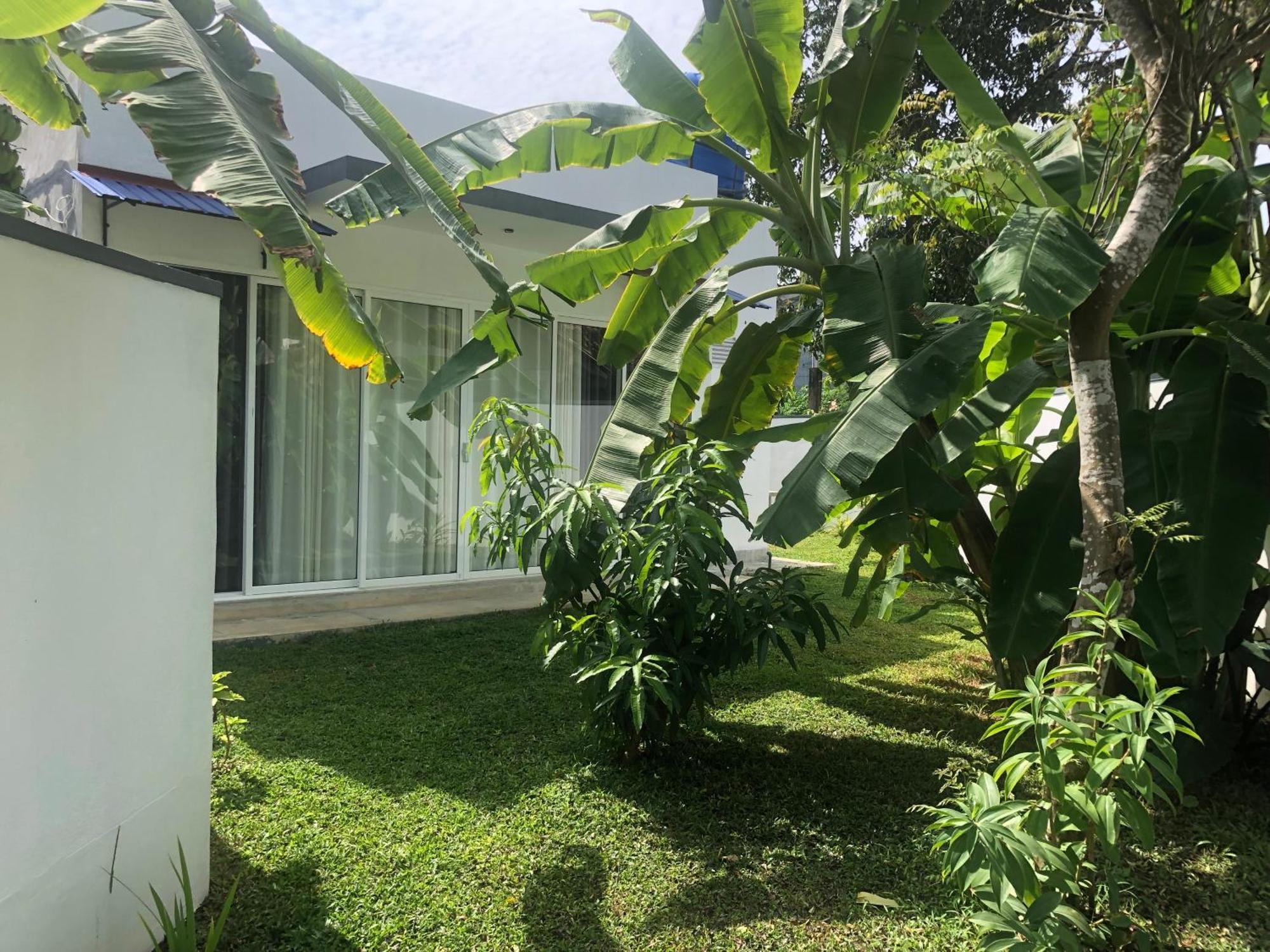 Luvi'S Villa Галле Экстерьер фото